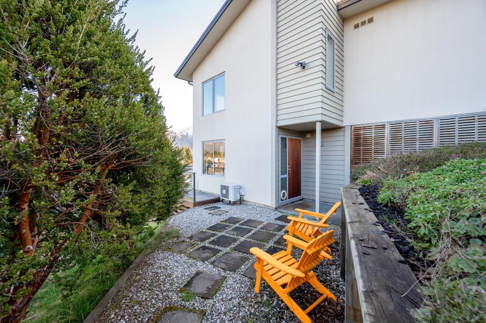 Criffel Garden Apartment Wanaka Luaran gambar
